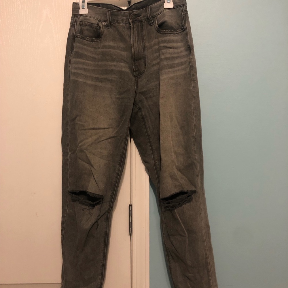 American Eagle Mom Jean